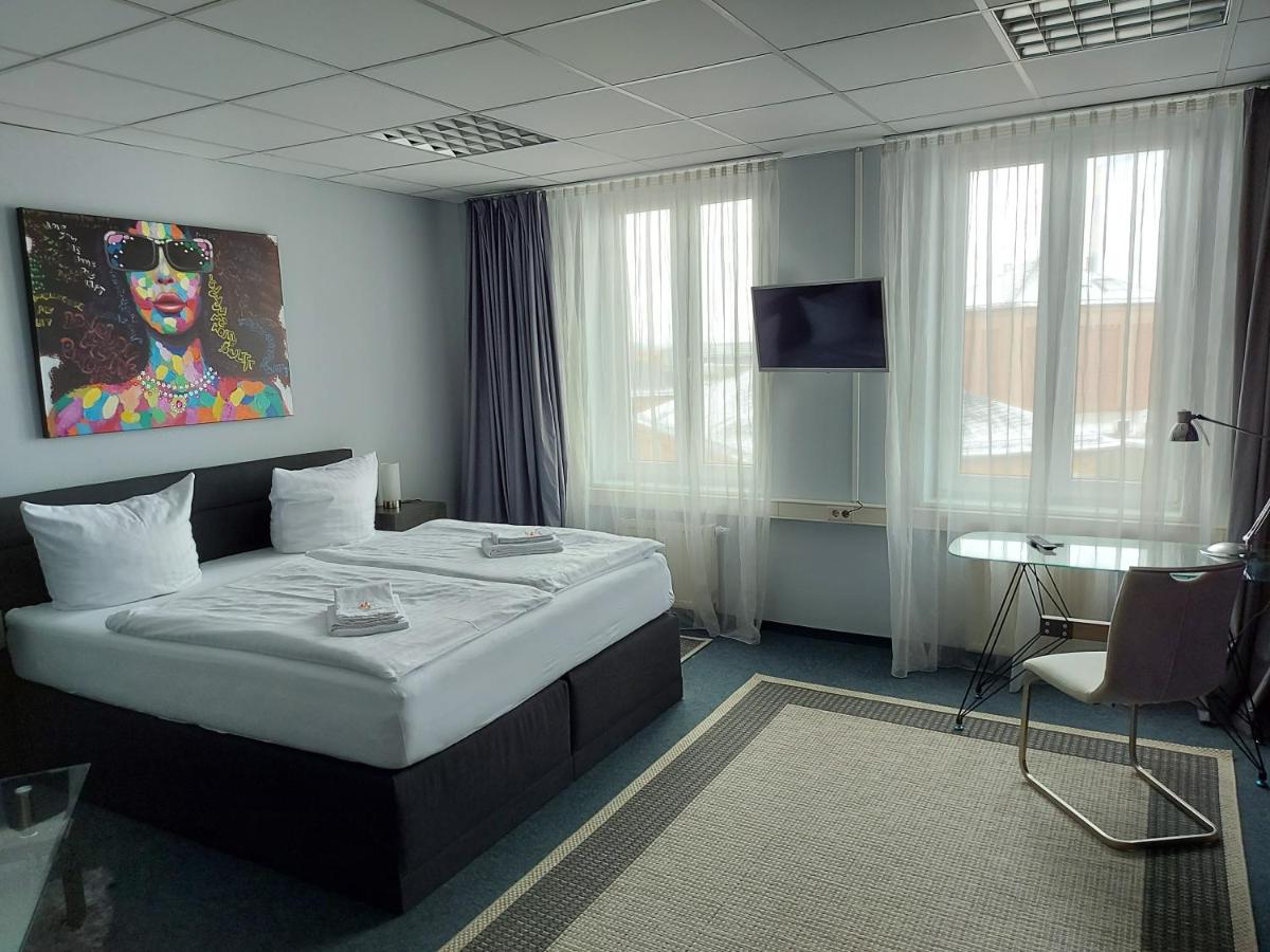 Monteur-Zimmer - Colditz - Rothenberger Apartments