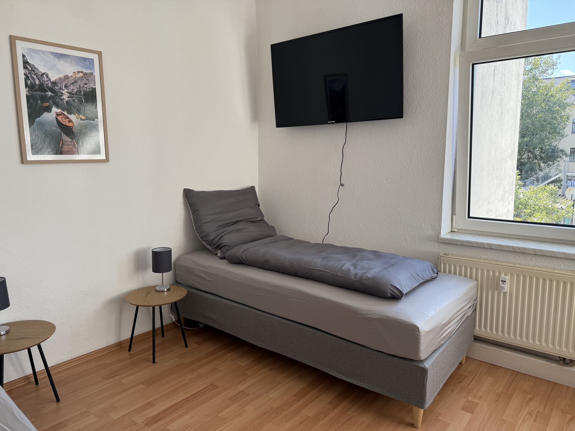 Monteur-Zimmer - Colditz - zentrale Monteurwohnungen in Chemnitz (inkl. Parkplatz)