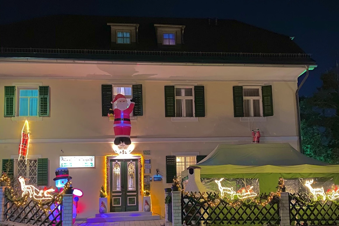 MonteurZimmer: Pension alt Strassgang