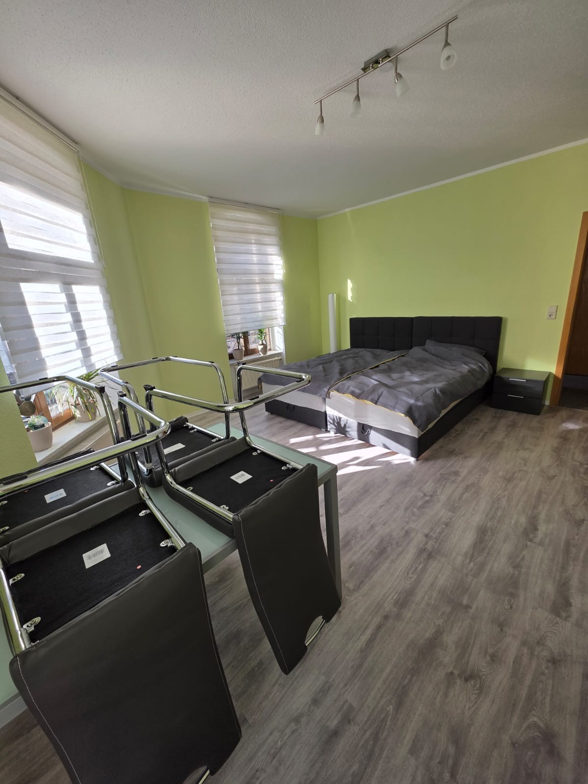 Monteur-Zimmer - Colditz - Schmierer