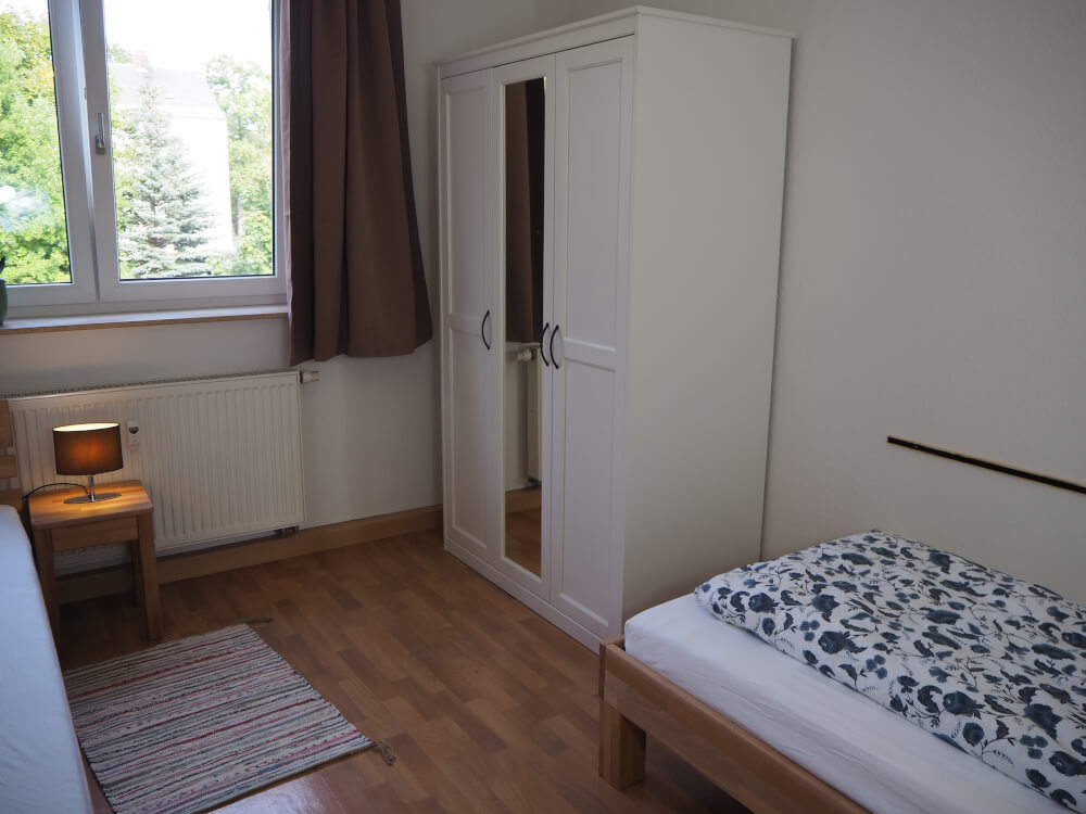 Monteur-Zimmer - Colditz - Monteurwohnung in Chemnitz | 4 Personen mit Einzelbetten