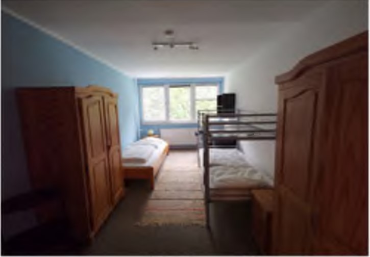 Monteur-Zimmer - Colditz - Großzügiges Haus mit riesigem Park in Mittweida.