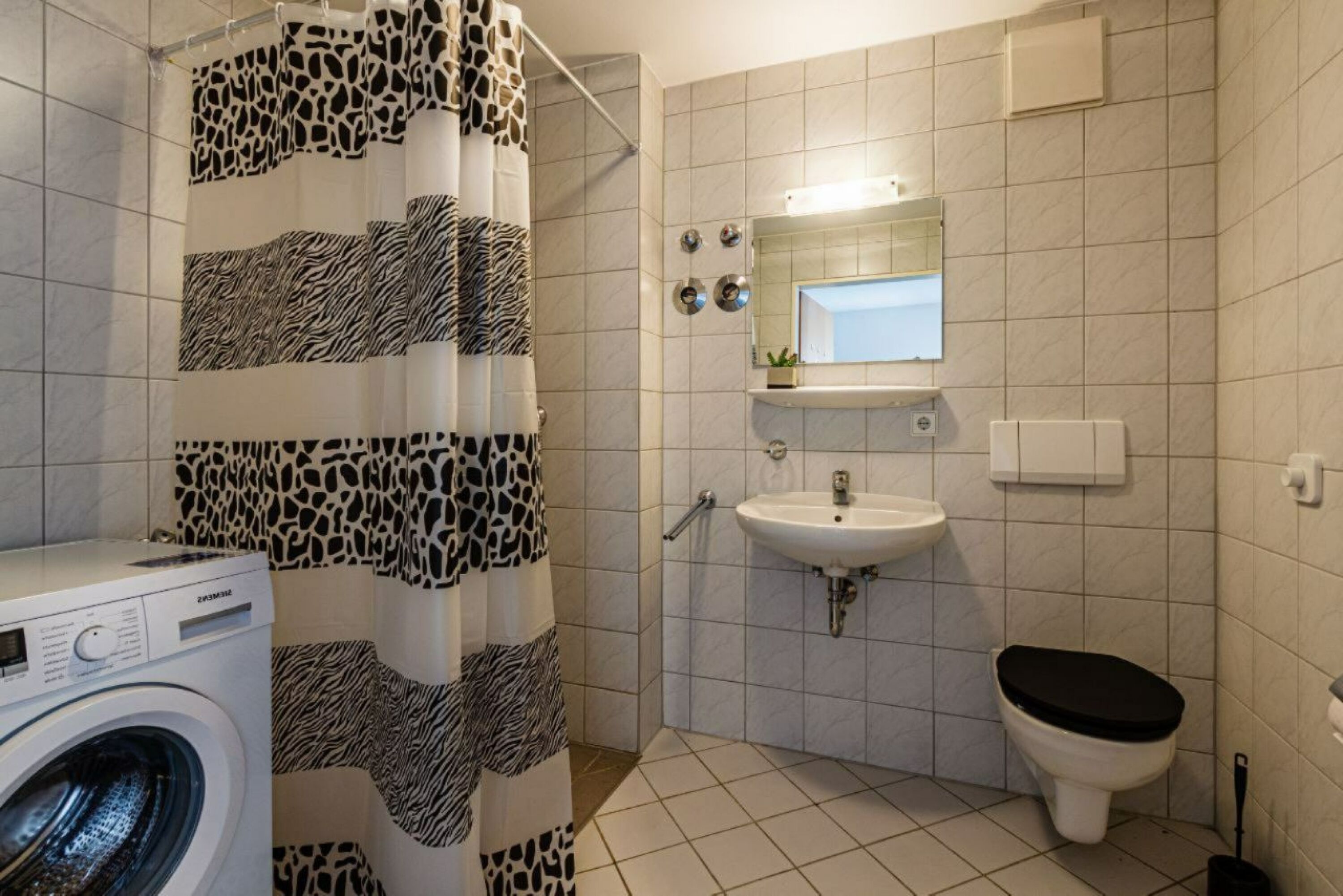 Monteur-Zimmer - Colditz - DKN | Ihre Monteurzimmer-Lösung in Chemnitz | Sofort frei