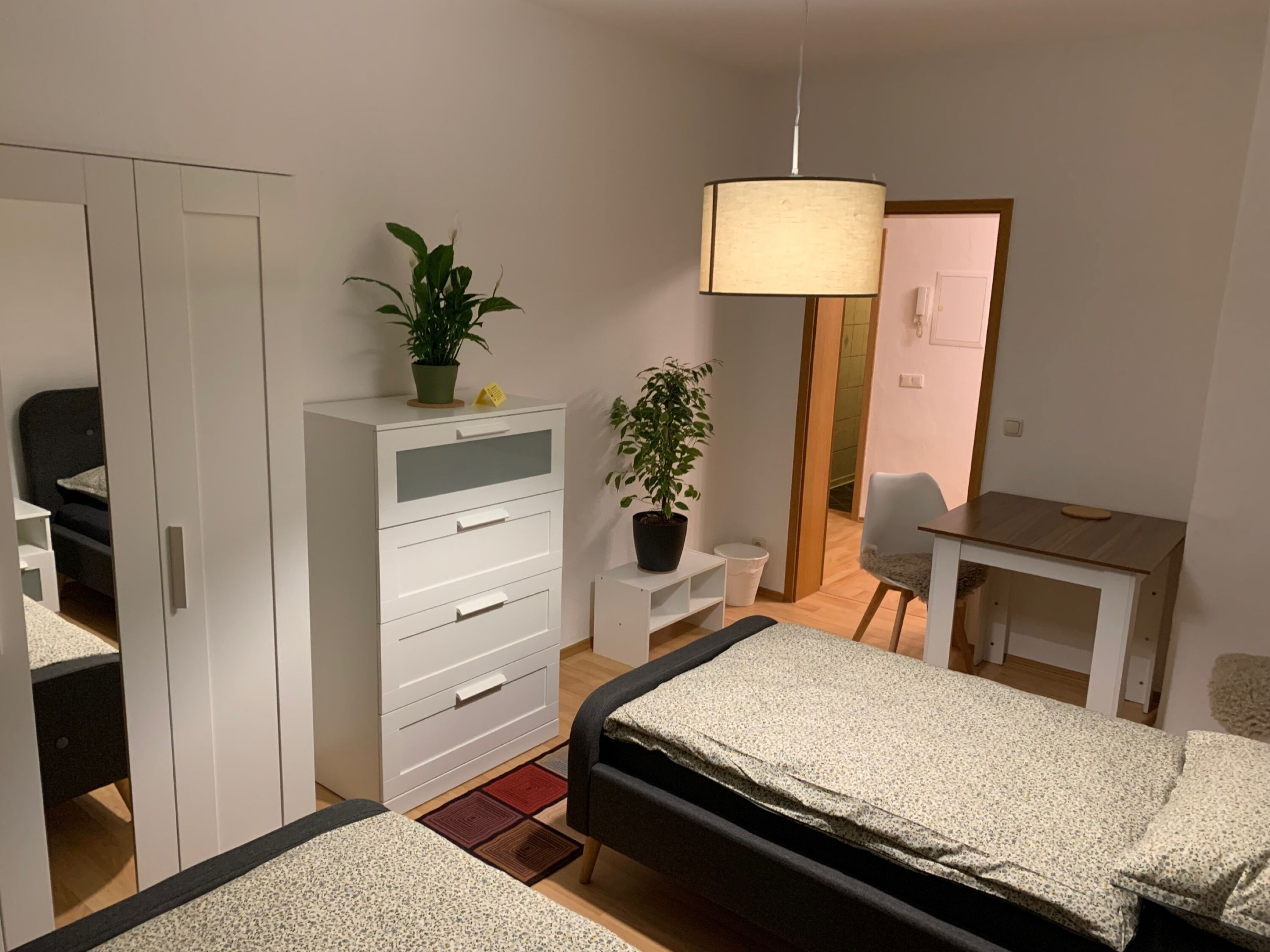 Monteur-Zimmer - Colditz - !! Aktion 6 Tage buchen, 7. Tag kostenlos -Gablenz-Apartment