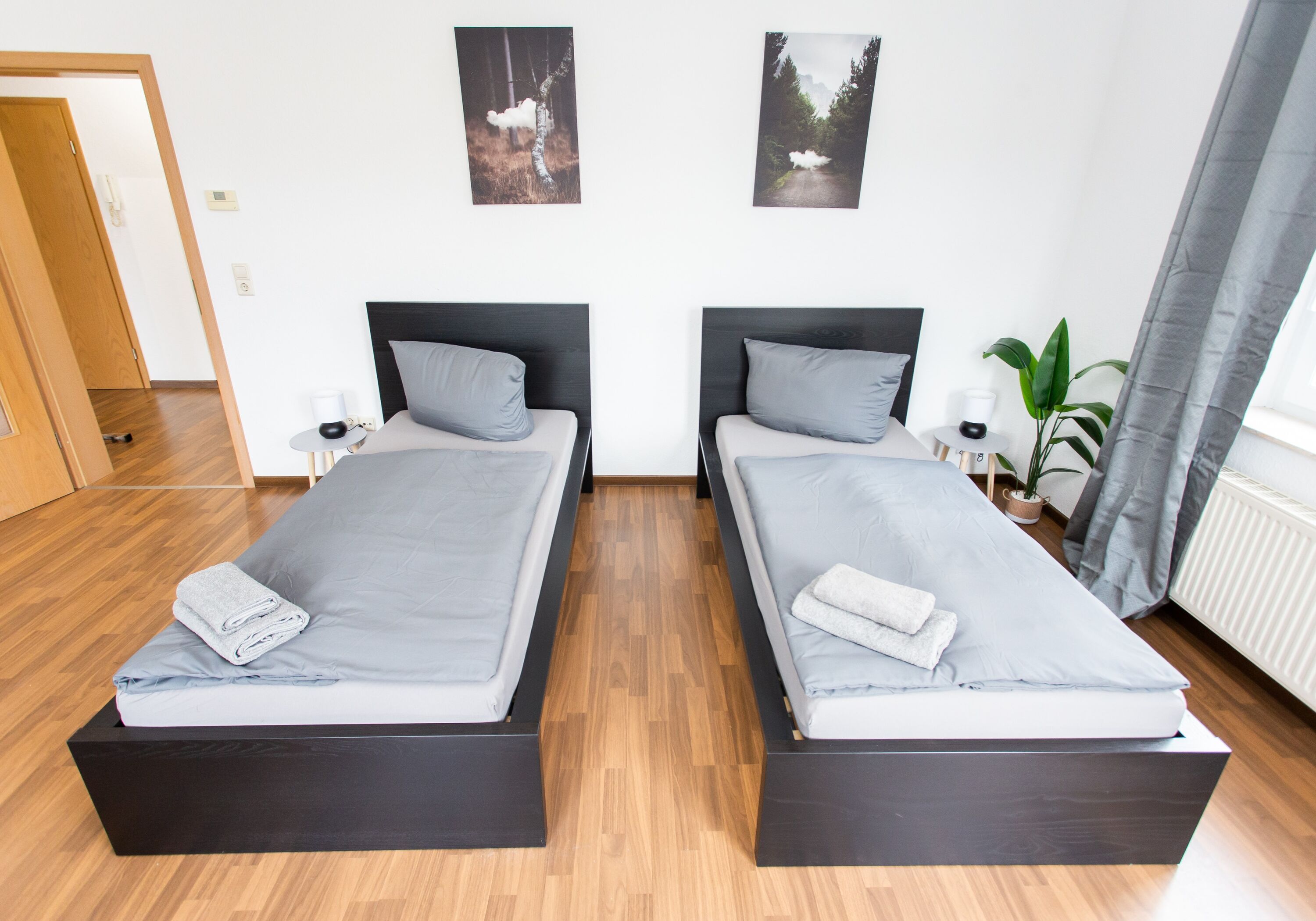 Monteur-Zimmer - Colditz - 3 Wohnungen in Chemnitz-Kappel - für bis zu 14 Gäste