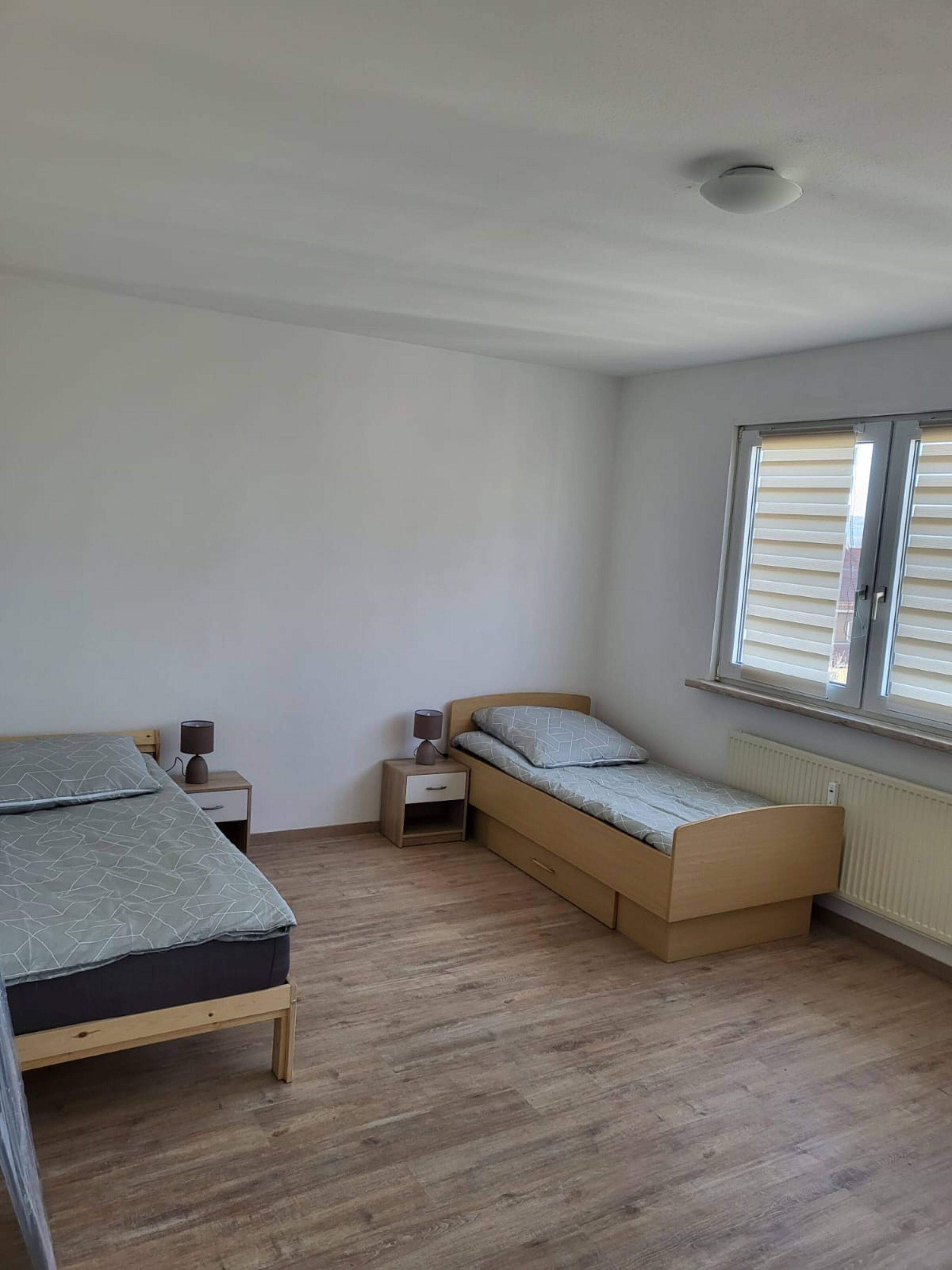 Monteur-Zimmer - Colditz - Monteurwohnung mit schnellem Internet für 5 Personen