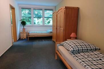 Monteur-Zimmer - Colditz - Großzügiges Haus mit riesigem Park in Mittweida