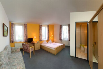 Monteur-Zimmer - Groitzsch - Hotel Garni Erbschänke