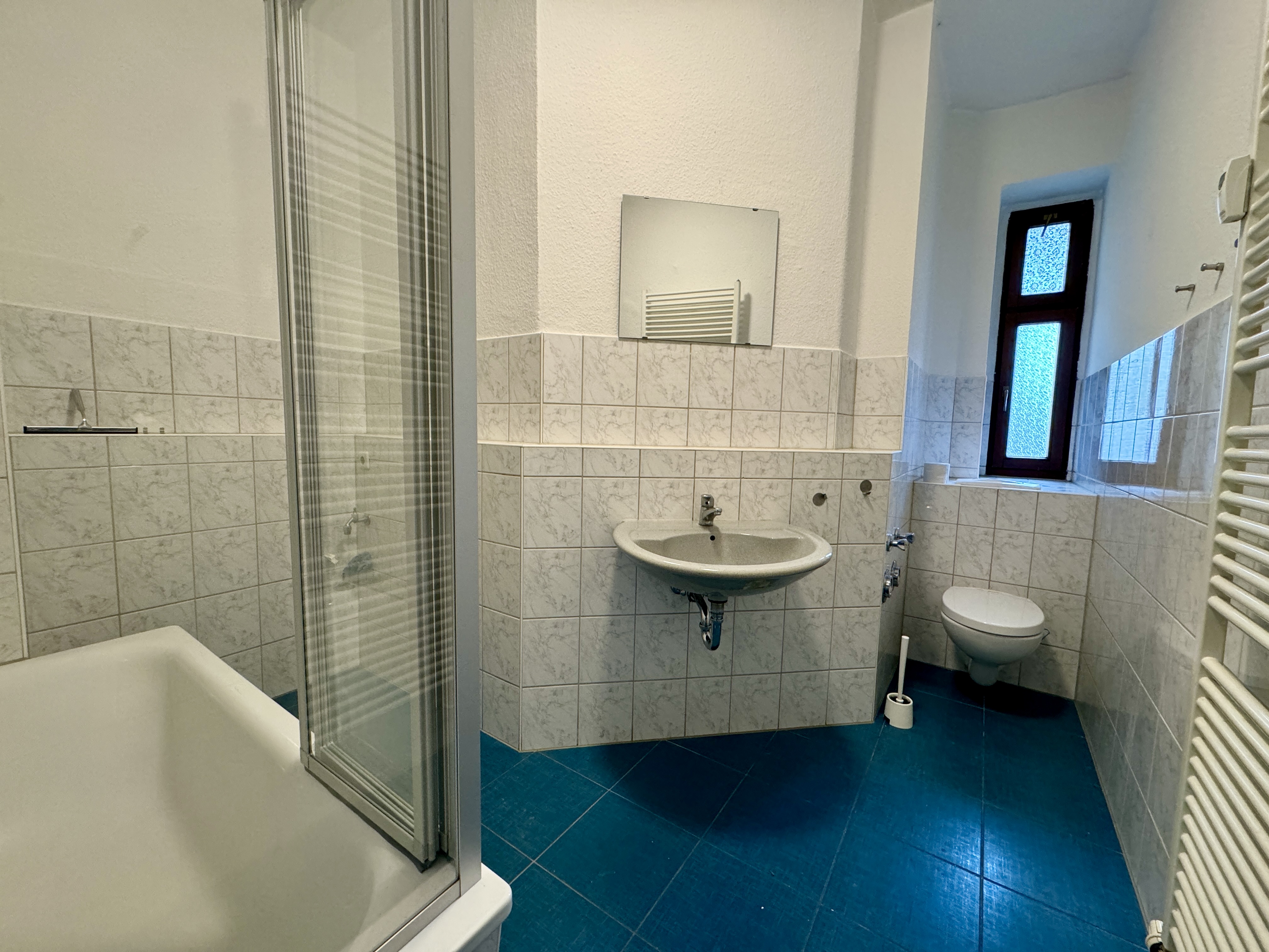 MonteurZimmer: 90+ Monteurzimmer in Chemnitz, Einzelbetten, Parkplätze, WIF