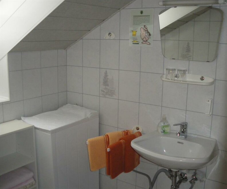 Monteur-Zimmer - Süd & West Steiermark - Hillberger Helga Gästehaus