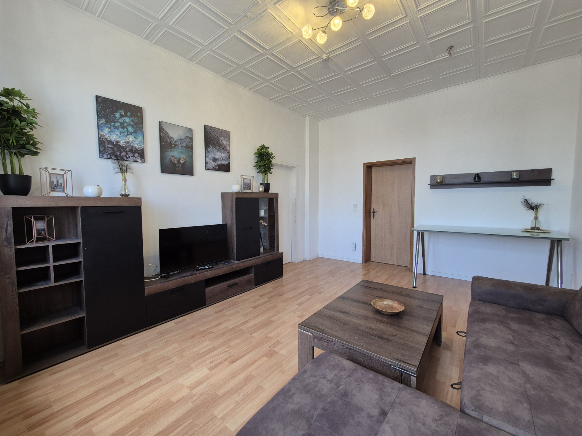 Monteur-Zimmer - Chemnitz - Komfort & Flexibilität für Handwerkergruppen / MikraHomes24