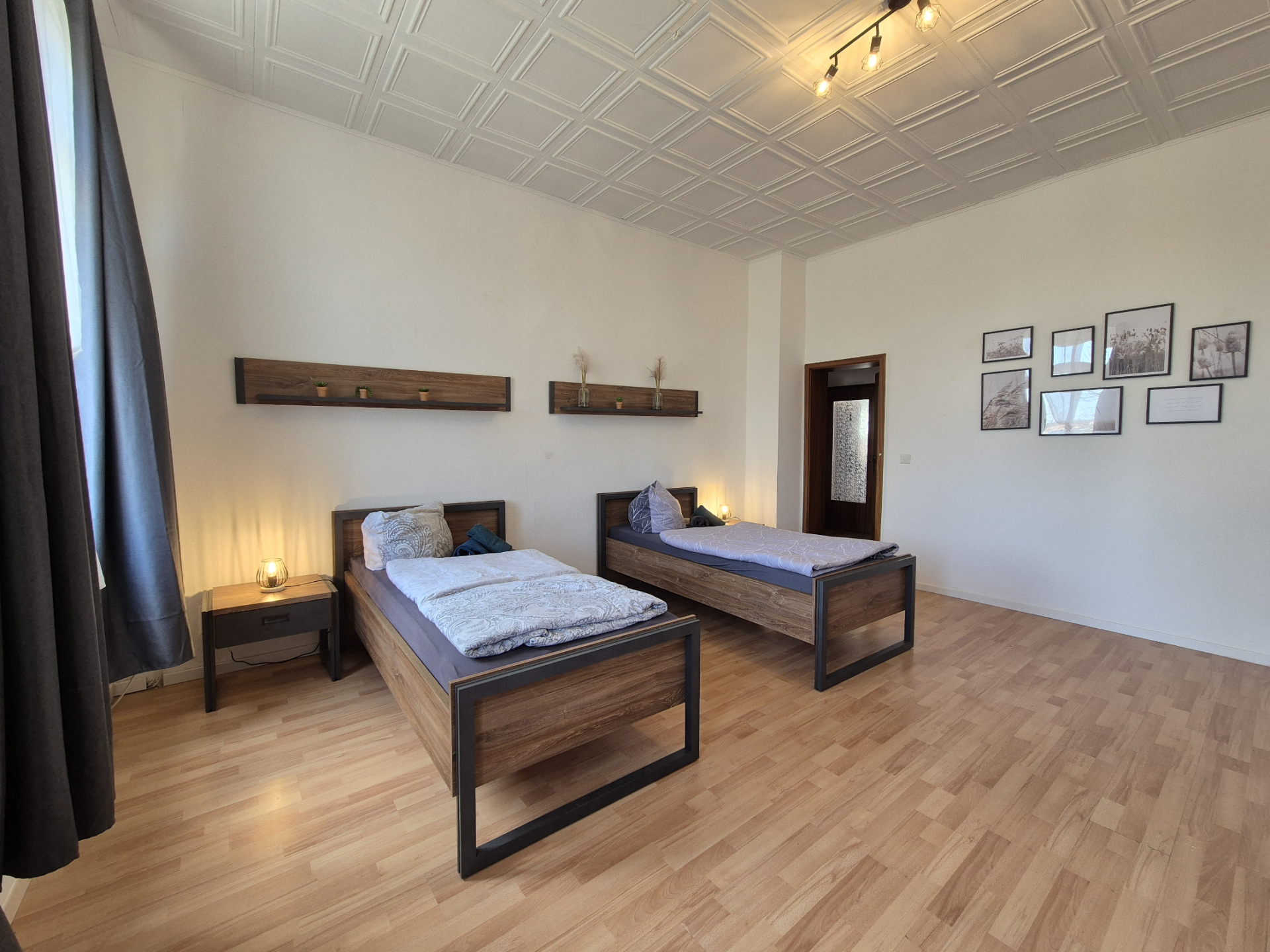 Monteur-Zimmer - Chemnitz - Komfort & Flexibilität für Handwerkergruppen / MikraHomes24