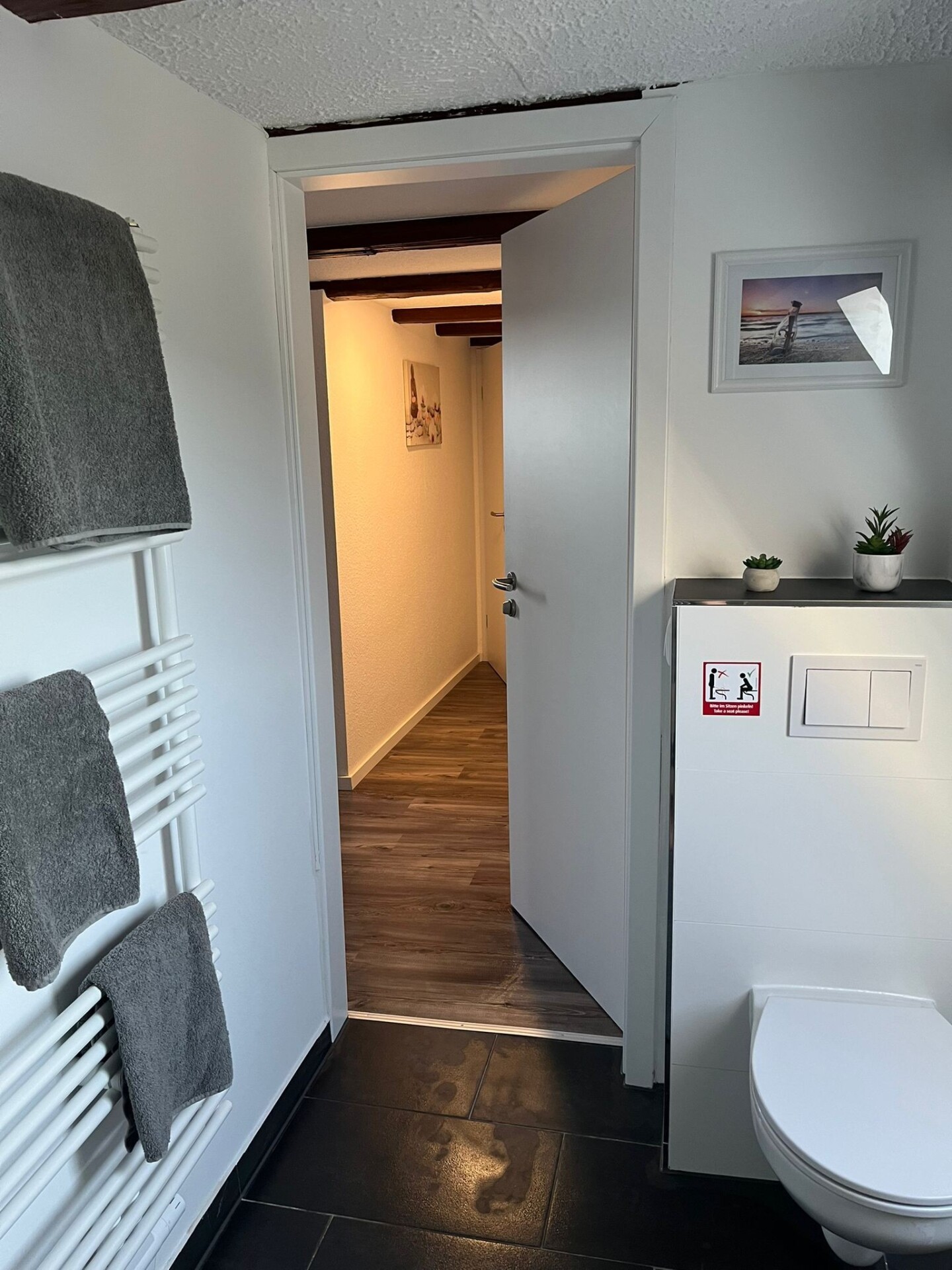 Monteur-Zimmer - Zahlungsarten: Auf Rechnung - Deutschland - Monteurwohnung / Ferienwohnung in Crimmitschau