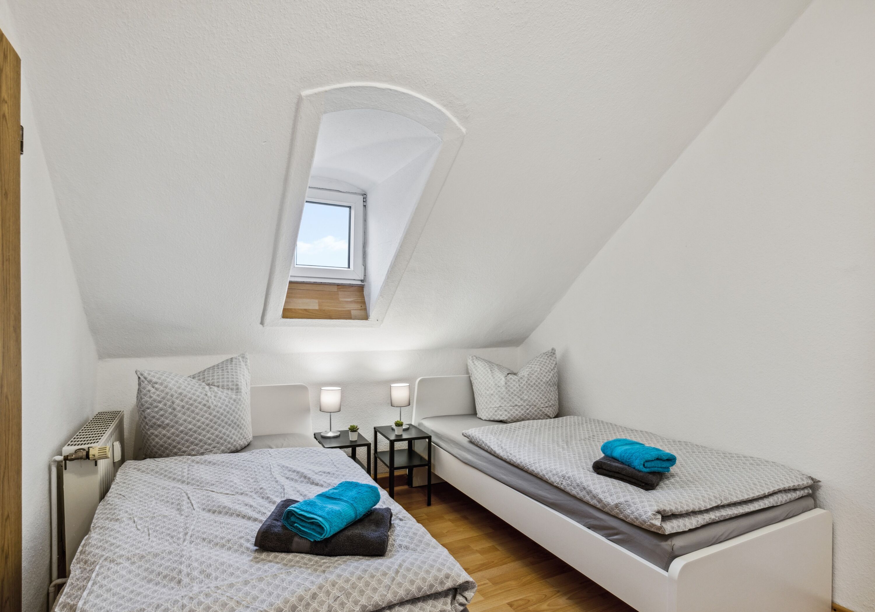 Monteur-Zimmer - Chemnitz - YourFavoriteBed - Moderne Monteurwohnungen in Zwickau