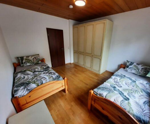 Monteur-Zimmer - Rheinland-Pfalz - Ferienwohnung / Monteurzimmer
