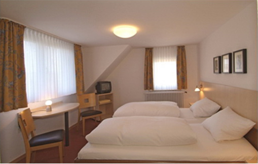 Monteur-Zimmer - Hotel Haus am Berg