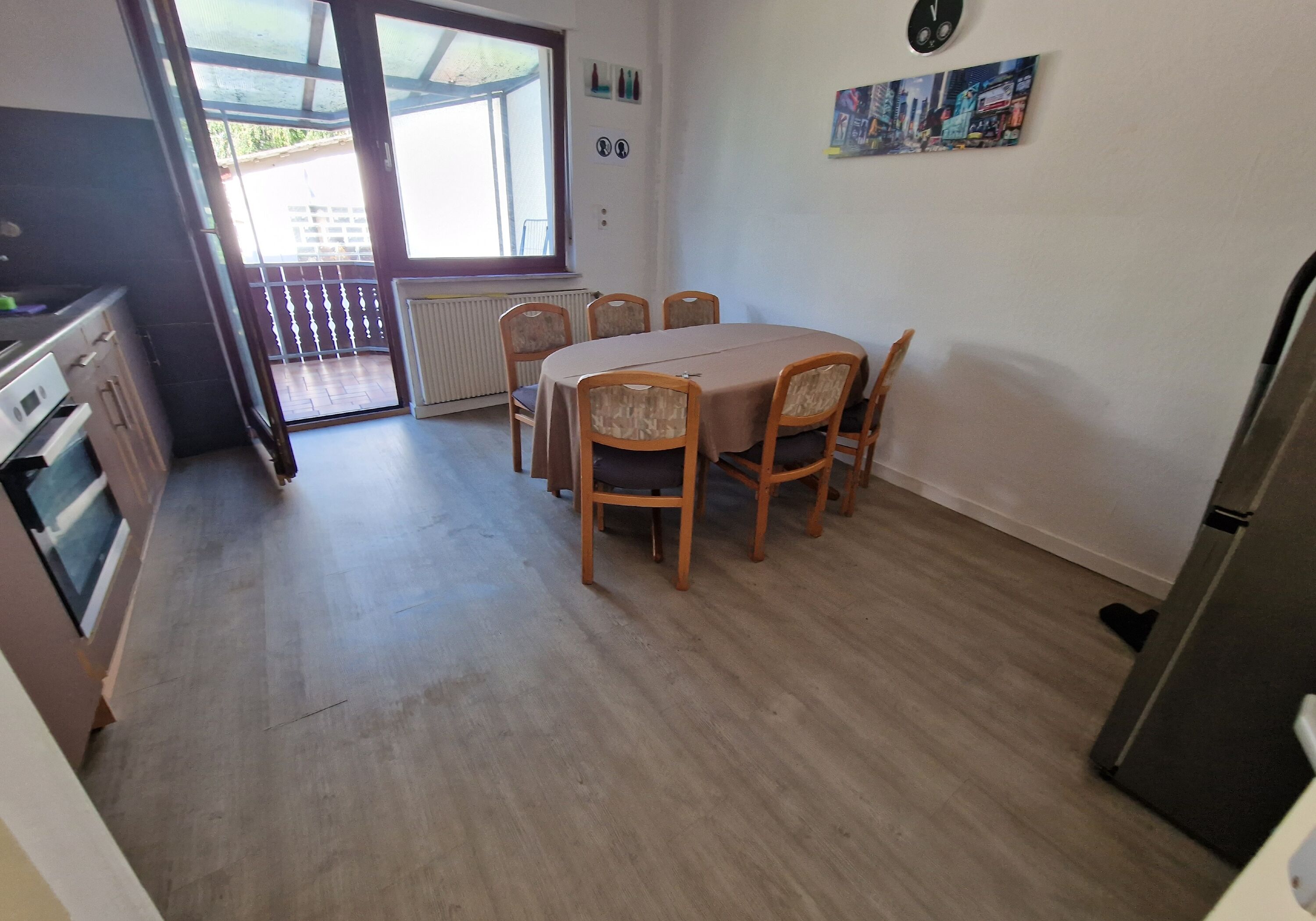 Monteur-Zimmer - Rheinland-Pfalz - Monteurwohnungen in Trier Einzelbetten ✓ Parkplatz ✓ W-Lan✓