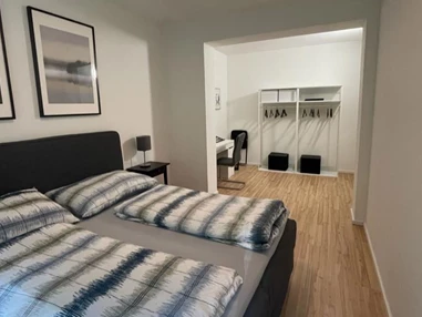 MonteurZimmer: Monteurwohnung zentral mit Parkplatz Graz