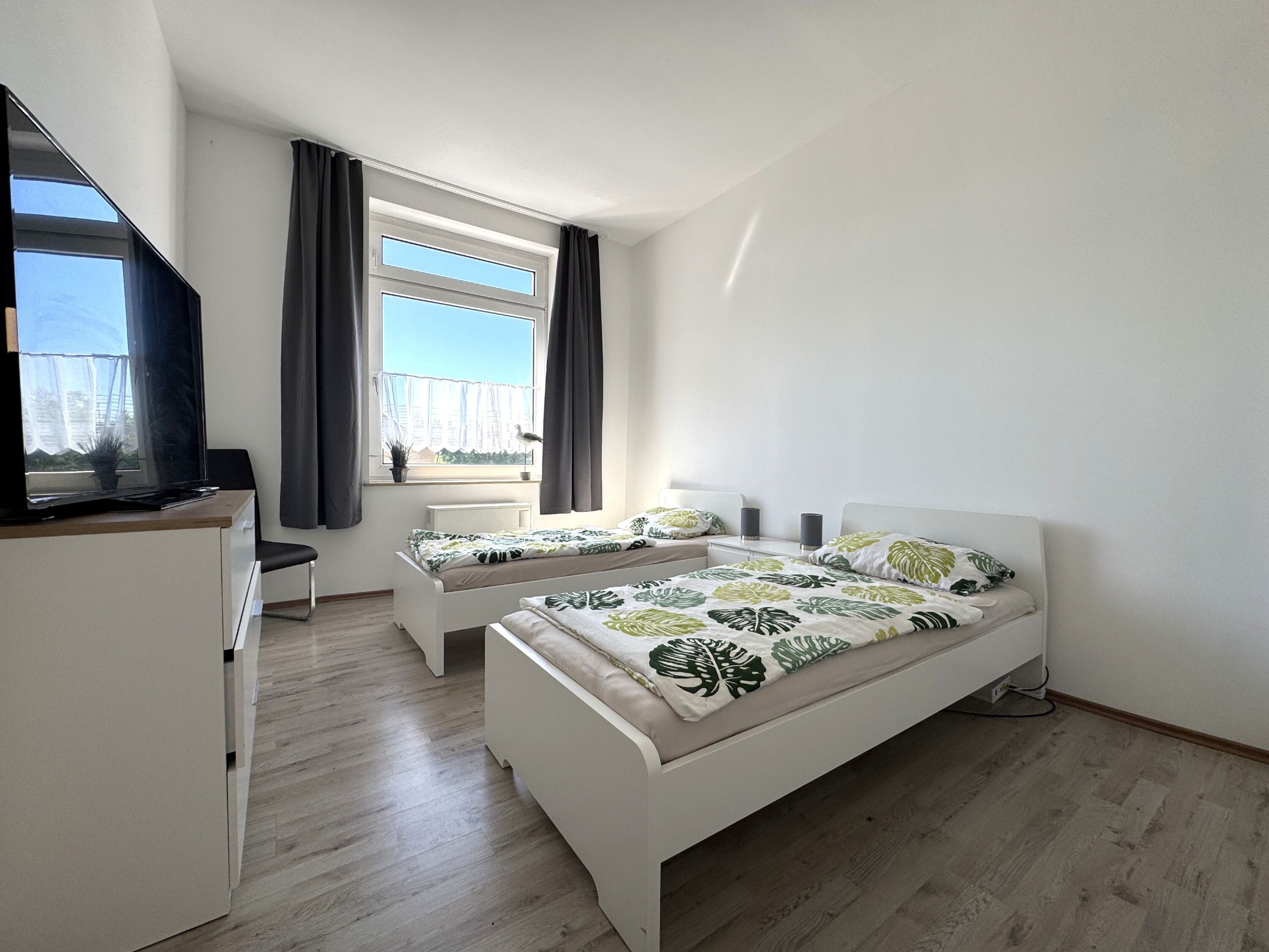 Monteur-Zimmer - Preis pro Nacht - Deutschland - Moderne Monteurwohnung in Dortmund-Hörde: 4 Betten, Balkon,