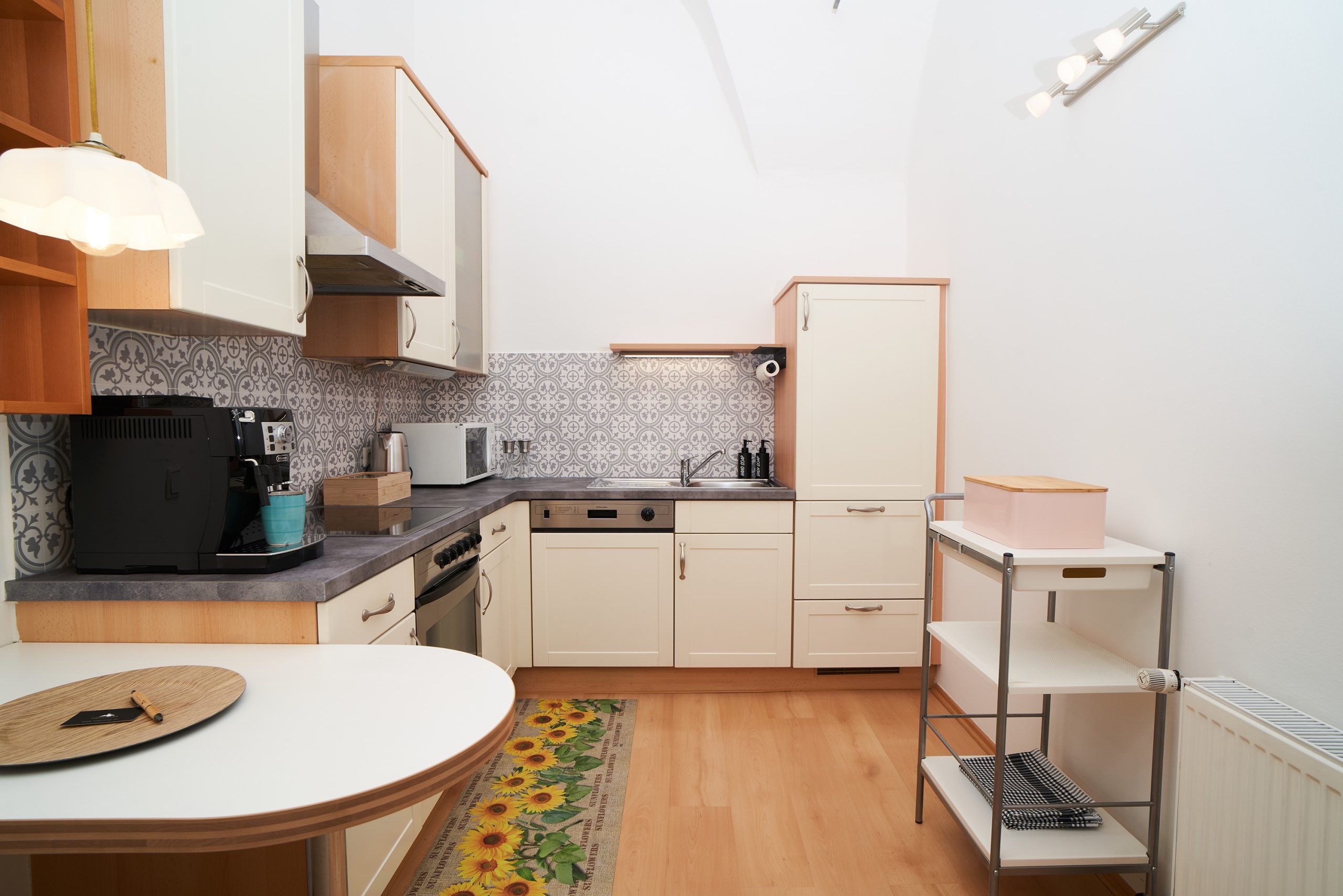 Monteur-Zimmer - Muggenau - TAMLIVING The Sound of Silence Mureck