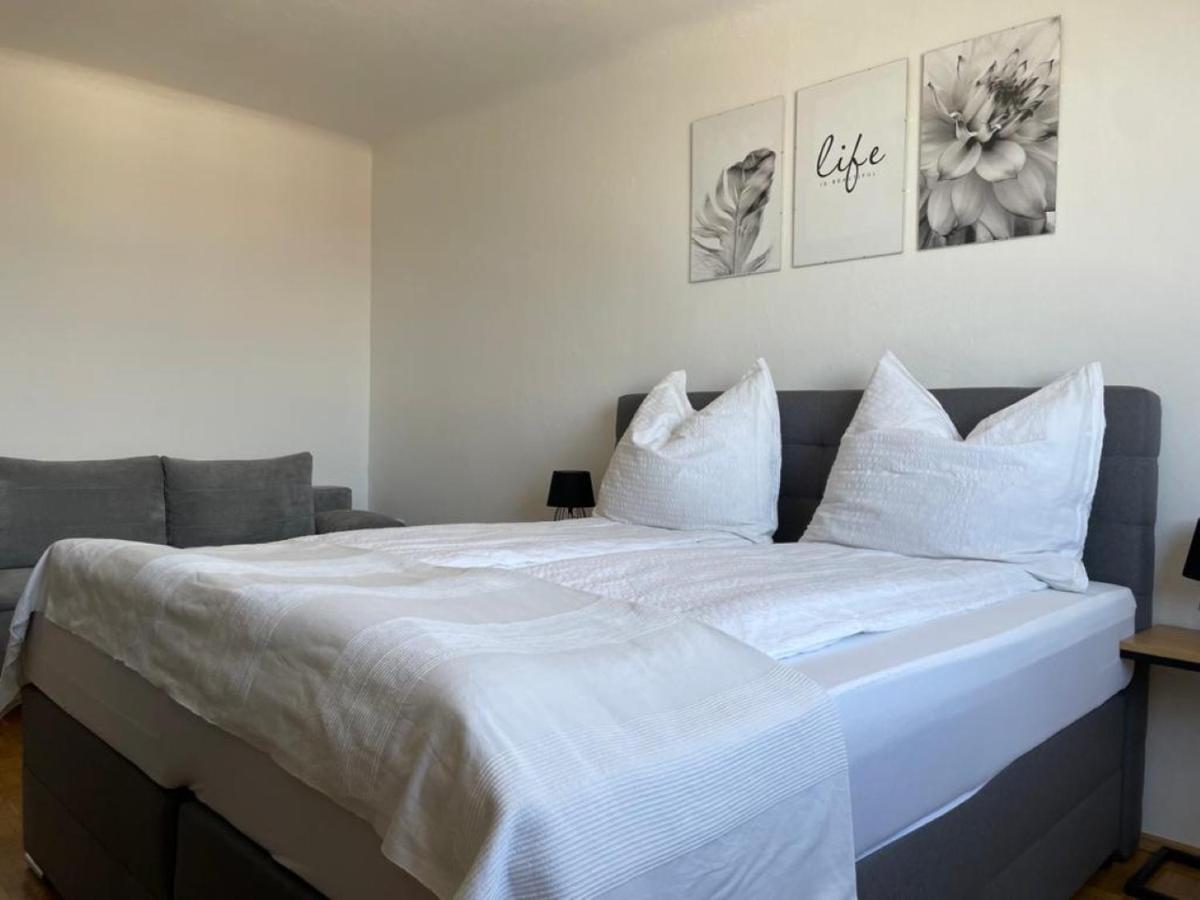 Monteur-Zimmer - Preis pro Nacht - Klettendorf - TAMLIVING 99 Luftballons Graz