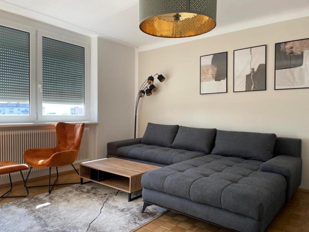 Monteur-Zimmer - Preis pro Nacht - Klettendorf - TAMLIVING 99 Luftballons Graz