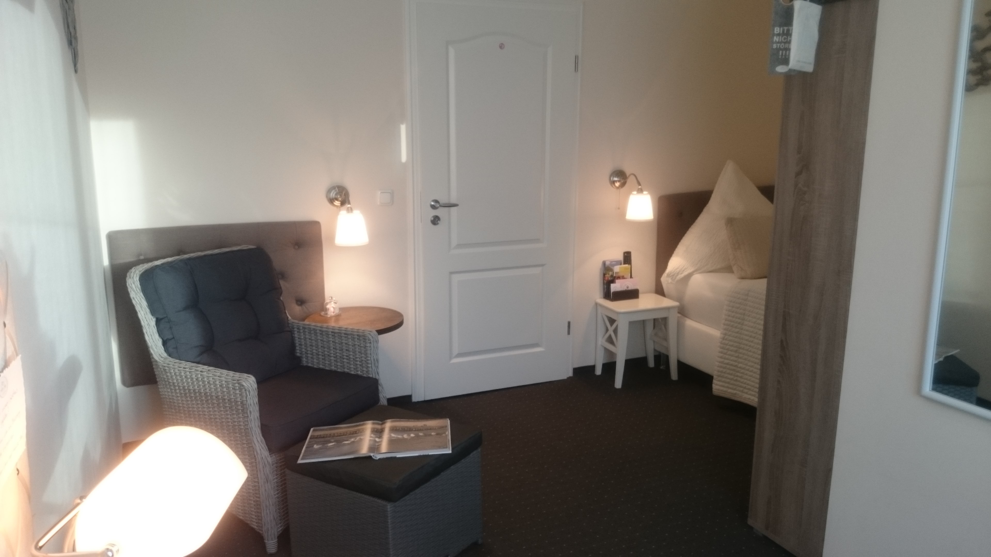 Monteur-Zimmer - Mecklenburg-Vorpommern - Zum weißen Haus - Gästehaus