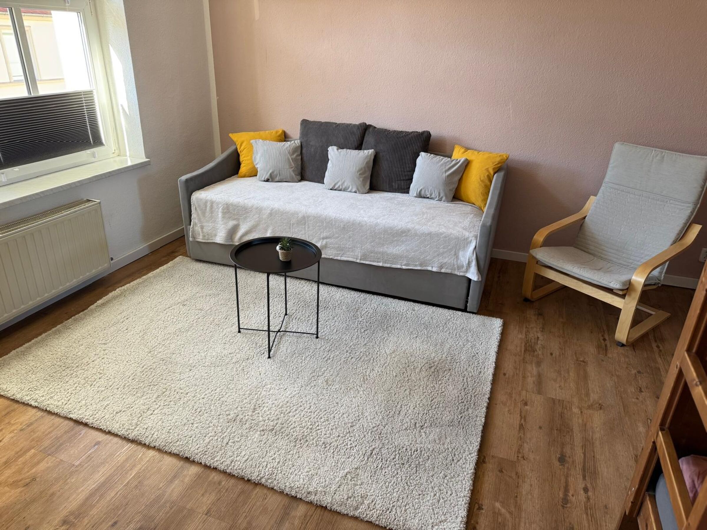 Monteur-Zimmer - Preis pro Nacht - Deutschland - abgeschlossene Wohnung für bis zu 4 Personen Innenstadt