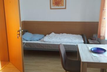 Monteur-Zimmer - Preis pro Nacht - Deutschland - 4 - 20 Personen Unterkunft bei Wismar/ Dorf Mecklenburg