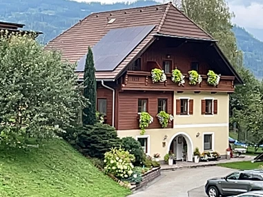 MonteurZimmer: Gästehaus mit Appartements - Gästehaus Familie Mandl