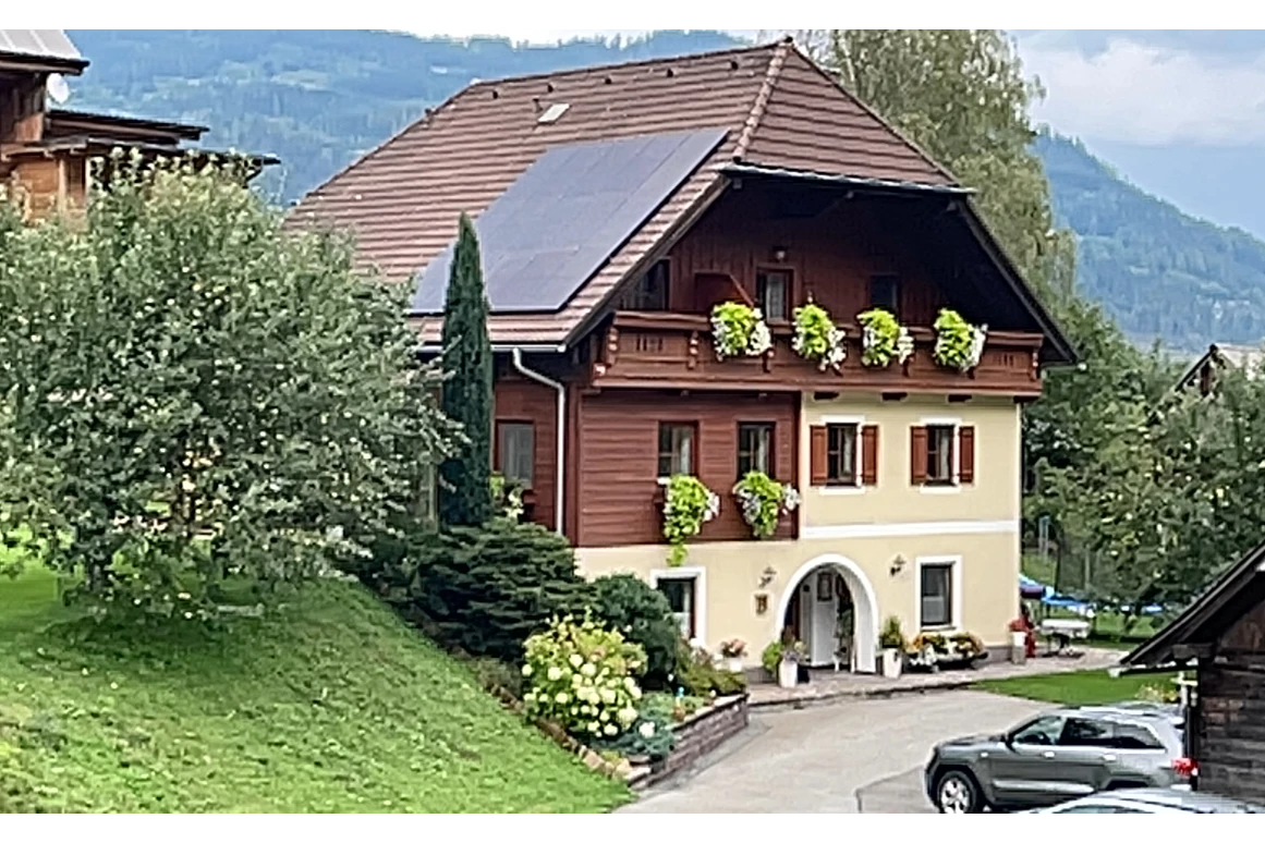 MonteurZimmer: Gästehaus mit Appartements - Gästehaus Familie Mandl