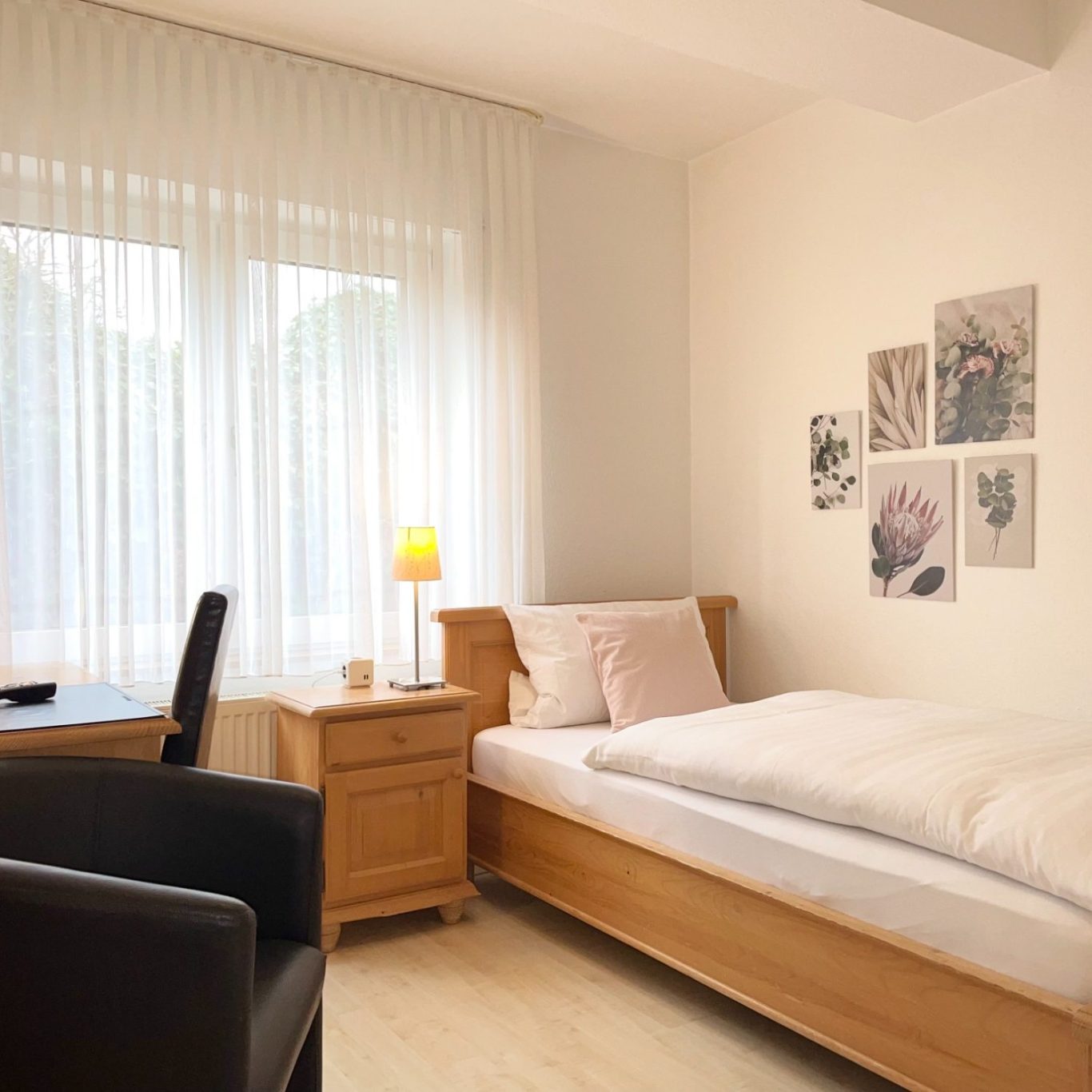 Monteur-Zimmer - Hommen Garni