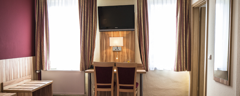 Monteur-Zimmer - Hotel Weinhaus Kreuter