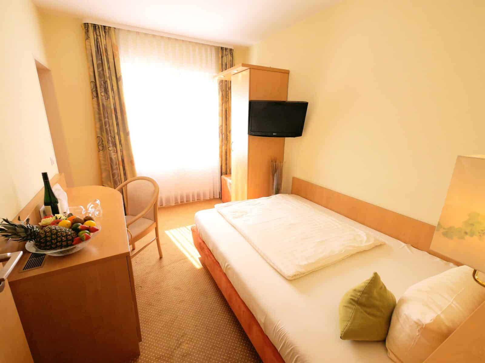 Monteur-Zimmer - WohnGut Koblenz - Hotel & Boardinghouse GmbH