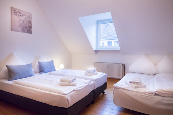 Monteur-Zimmer - Koblenz (Koblenz, kreisfreie Stadt) - dingdong koblenz - city apartments (günstig & zentral)