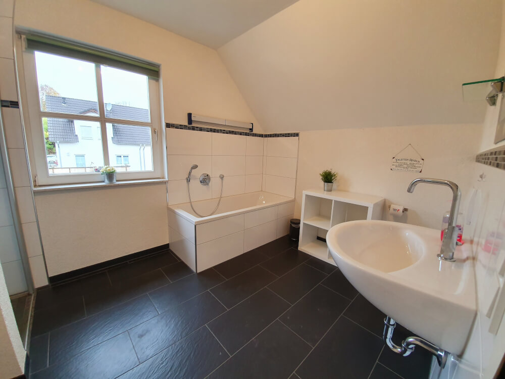 Monteur-Zimmer - Mündersbach - Gästehaus Alte Gießerei