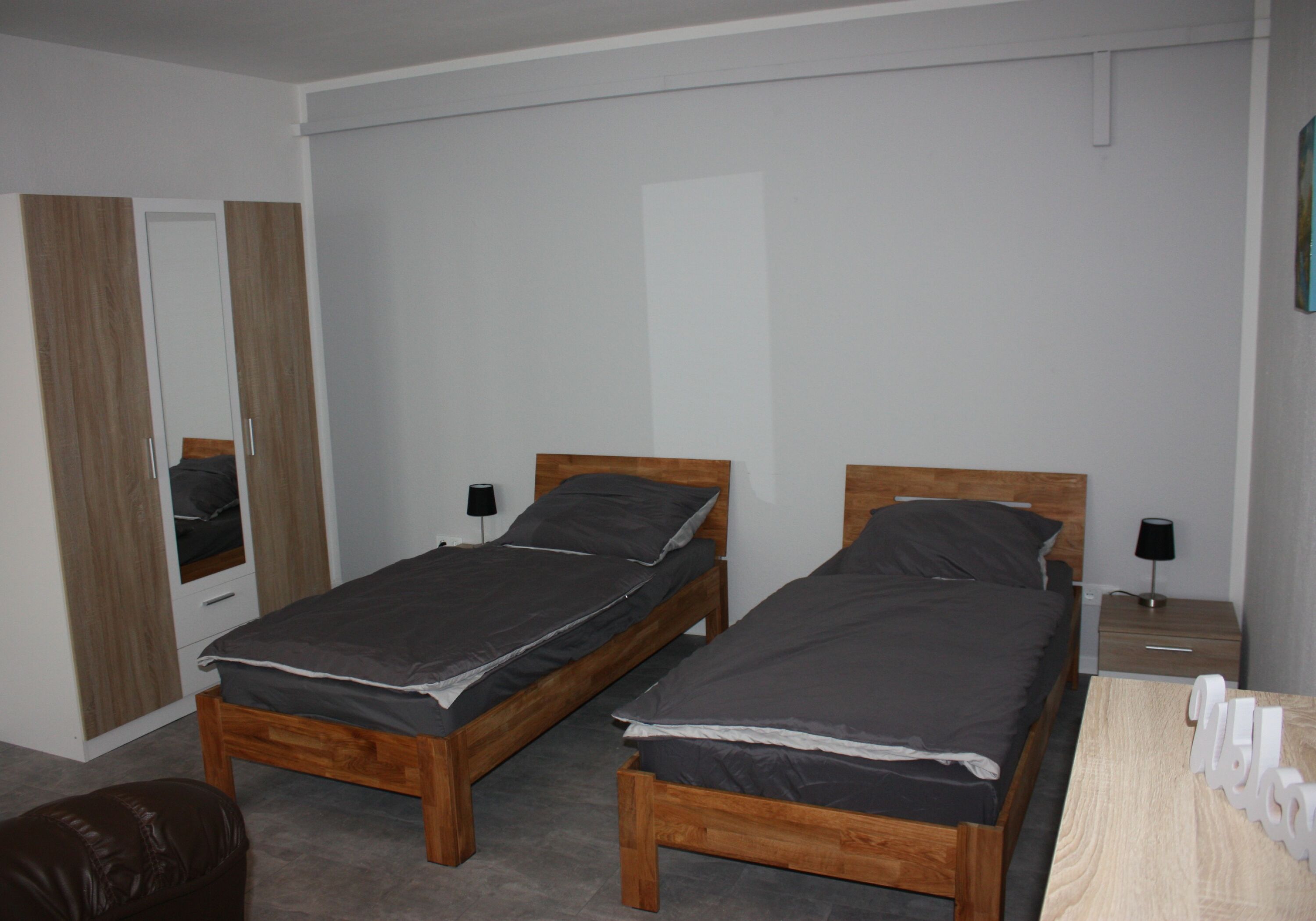 Monteur-Zimmer - Mündersbach - DHP Apartments