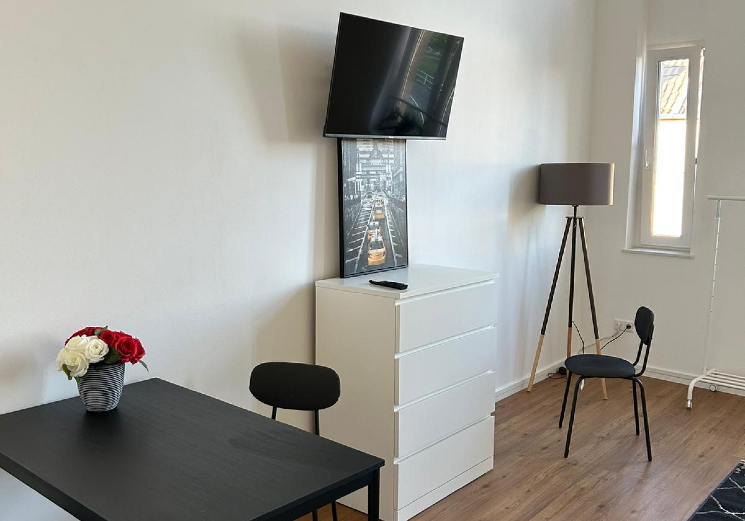 Monteur-Zimmer - Mündersbach - Kernsanierte Wohnung