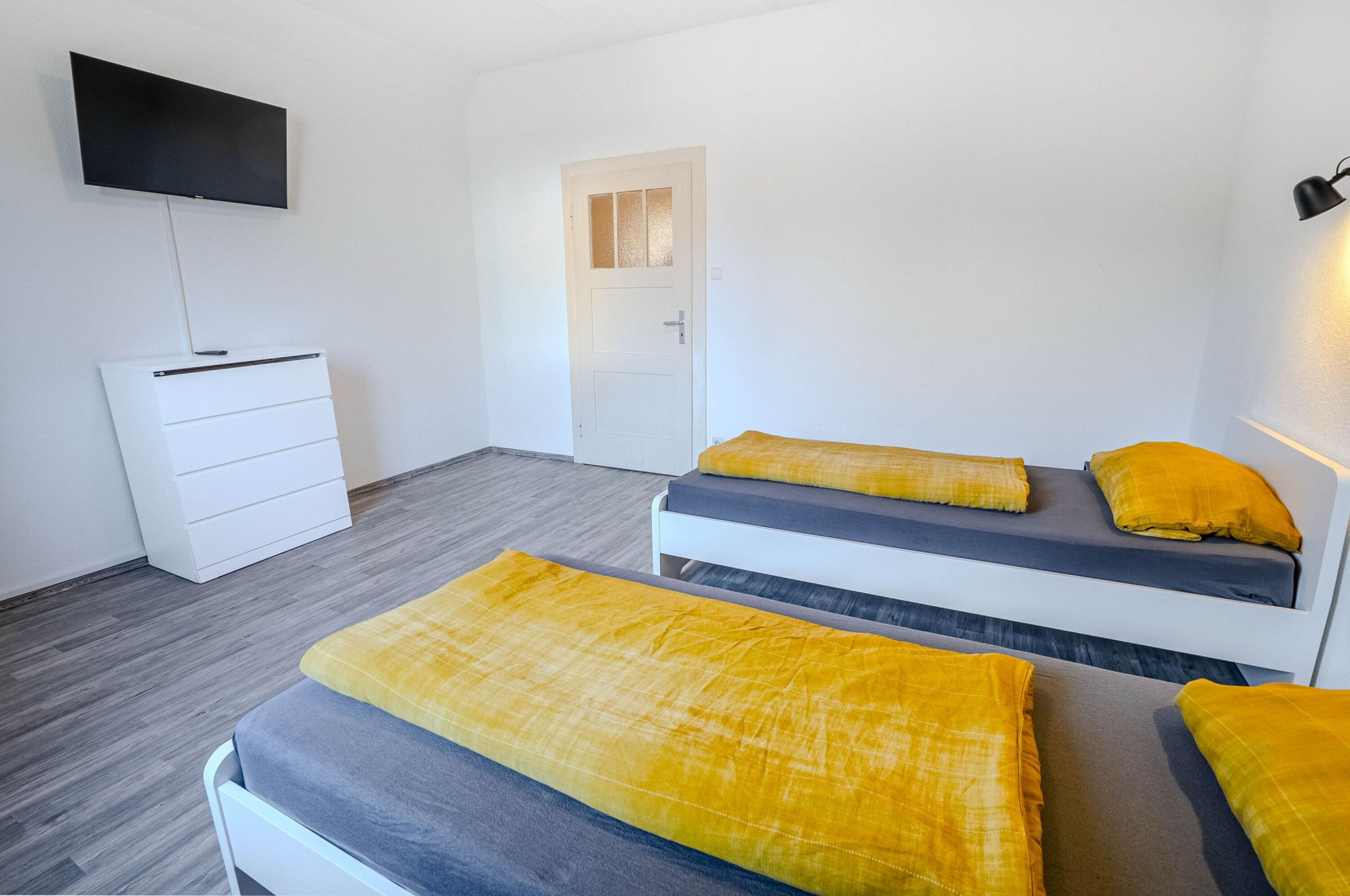Monteur-Zimmer - Mündersbach - Wohnung in Goebensiedlung, Koblenz