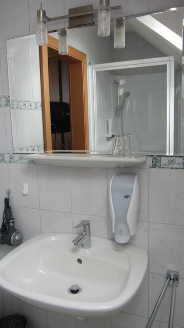 Monteur-Zimmer - Preis pro Nacht - Steiermark - Pension Maria Wallner