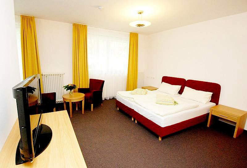 Monteur-Zimmer - Gera - Pension Waldmeisterei