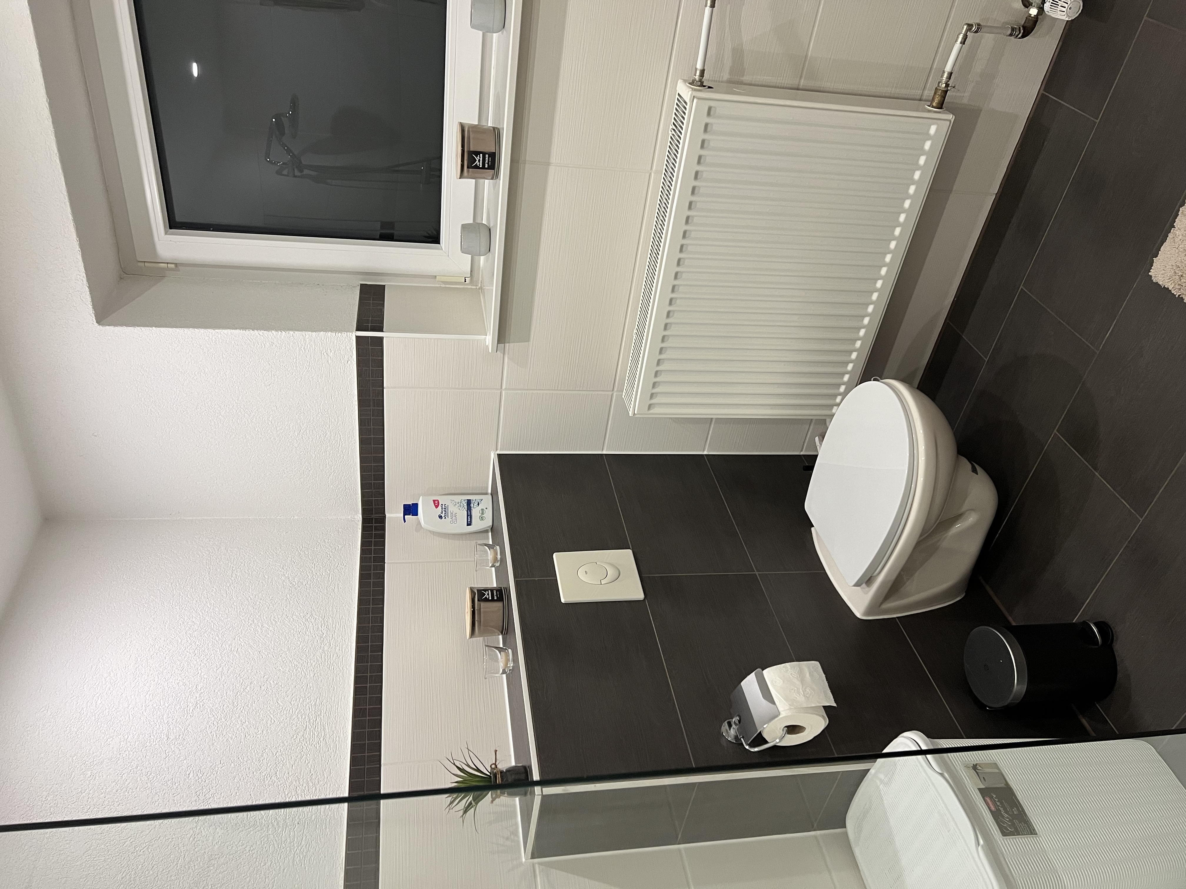 MonteurZimmer: Bad - Zum Preußensteig