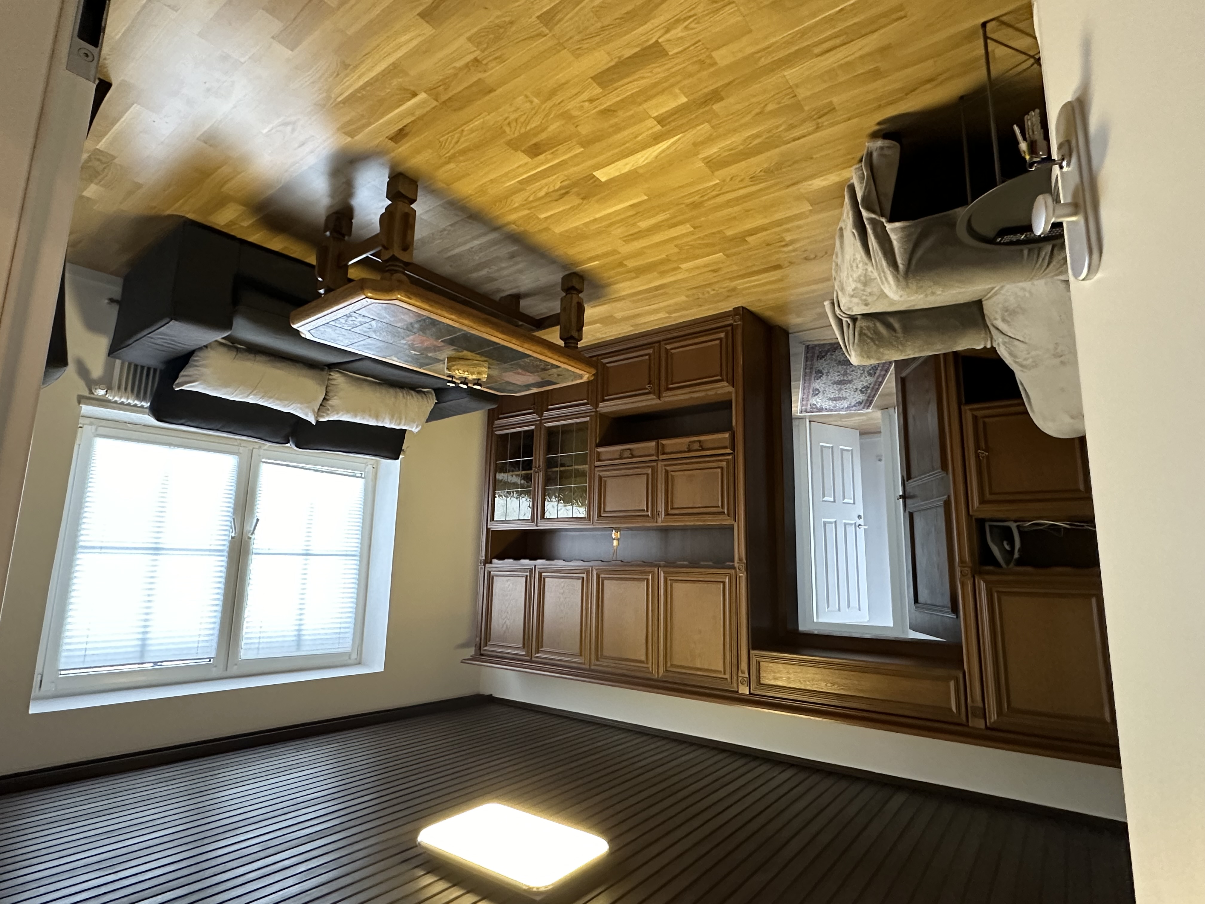 Monteur-Zimmer - Einzelbetten - Wohnzimmer  - Monteurwohnung für 3 Pers. 