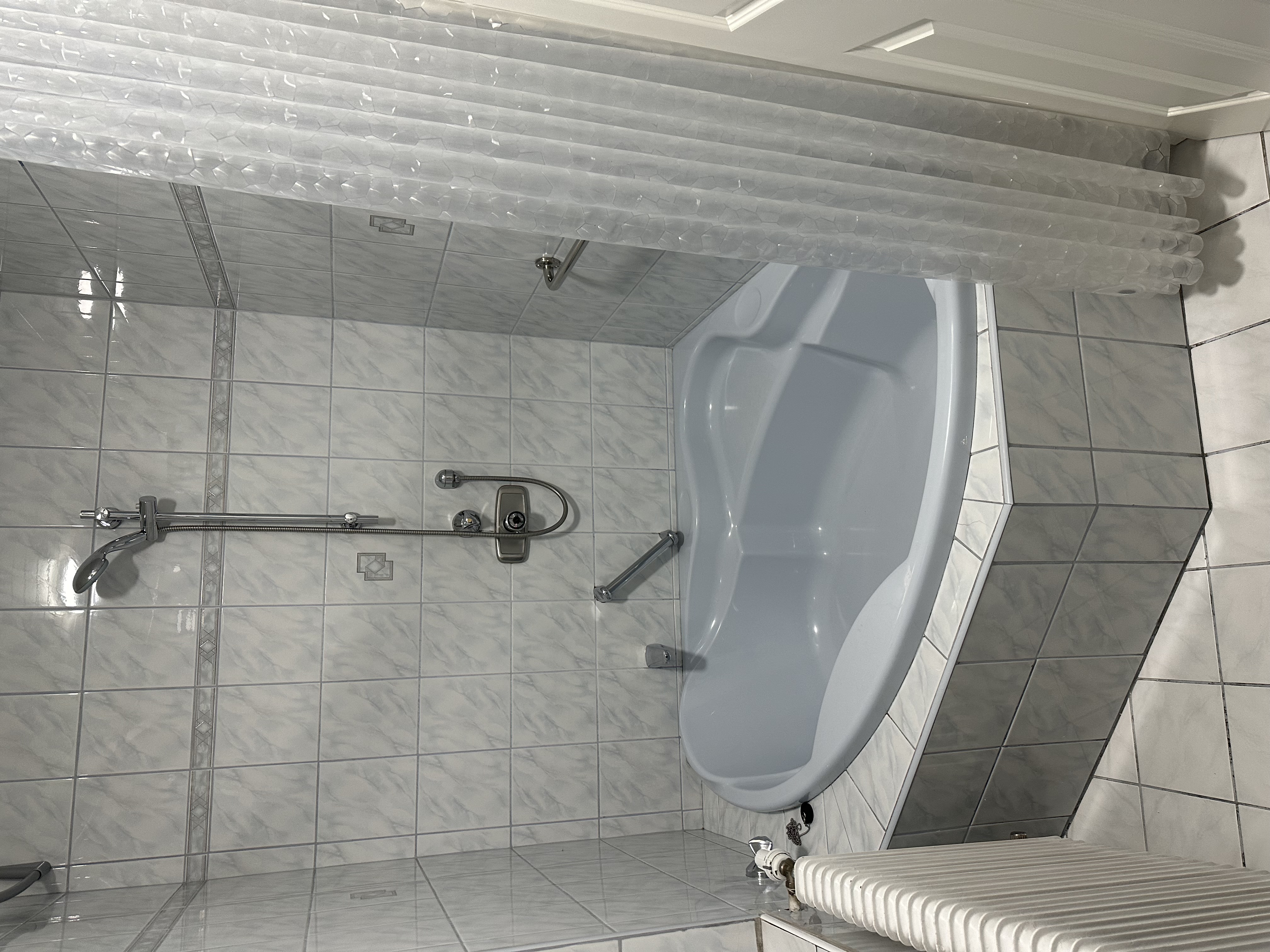 MonteurZimmer: Bad - Monteurwohnung für 3 Pers. 