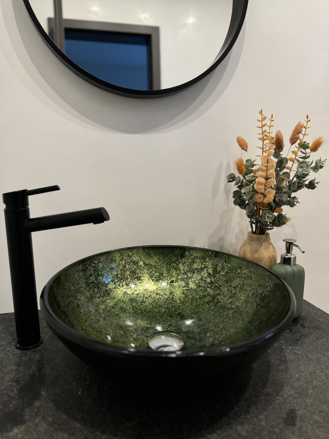 MonteurZimmer: Modern und charmant eingerichtetes Haus