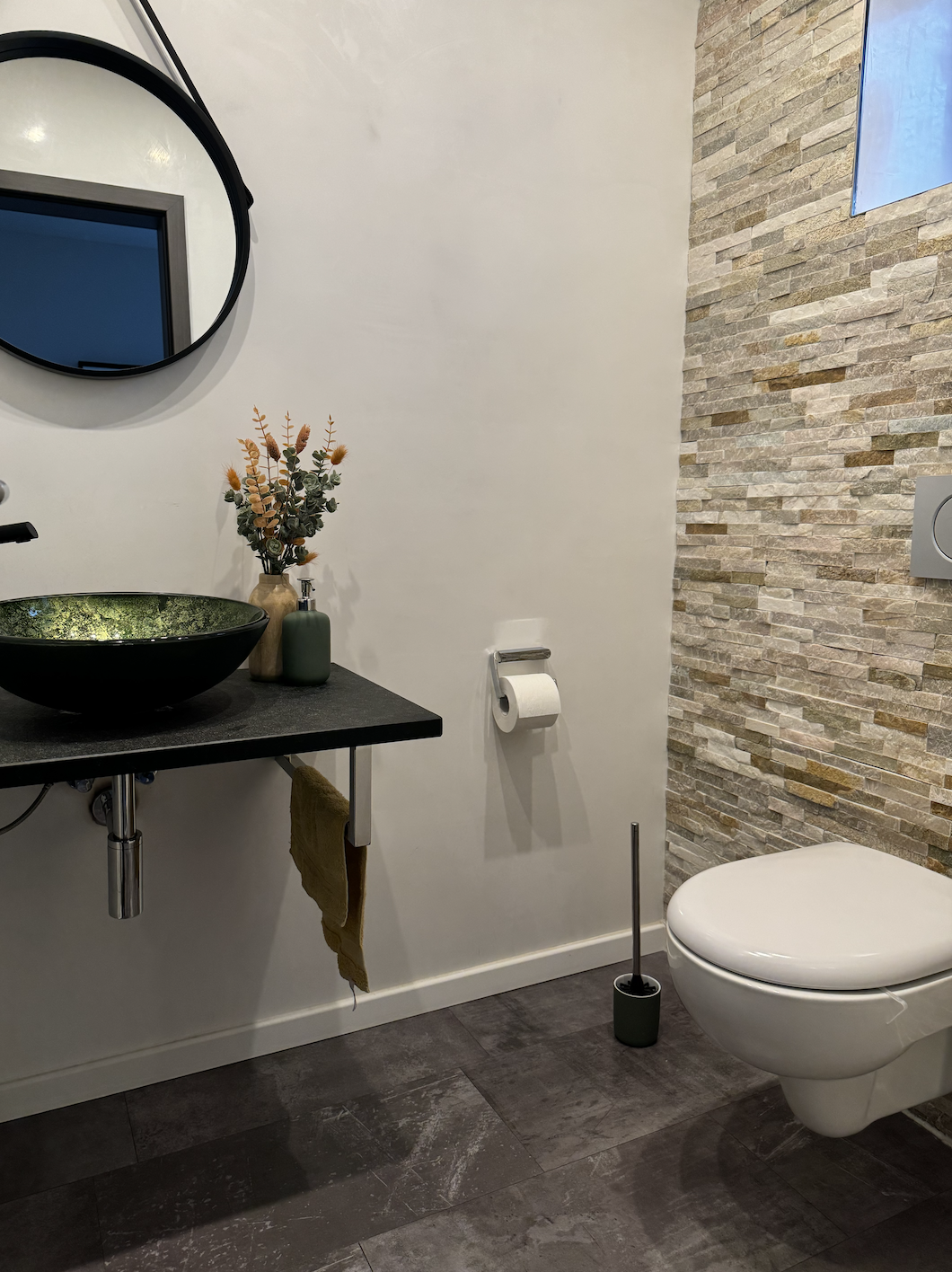 MonteurZimmer: Modern und charmant eingerichtetes Haus