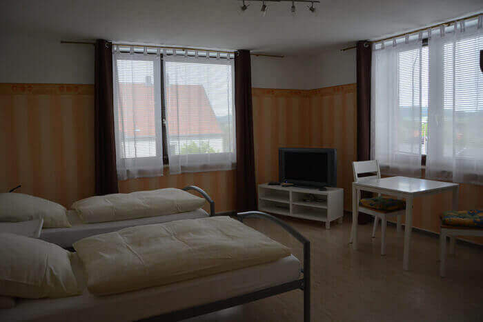 Monteur-Zimmer - Preis pro Nacht - Bad Salzdetfurth - MZV- Albrecht