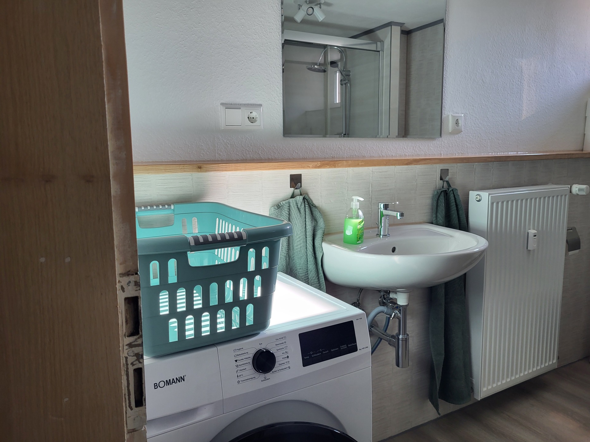 Monteur-Zimmer - Preis pro Nacht - Gronau (Leine) - Monteur Lounge