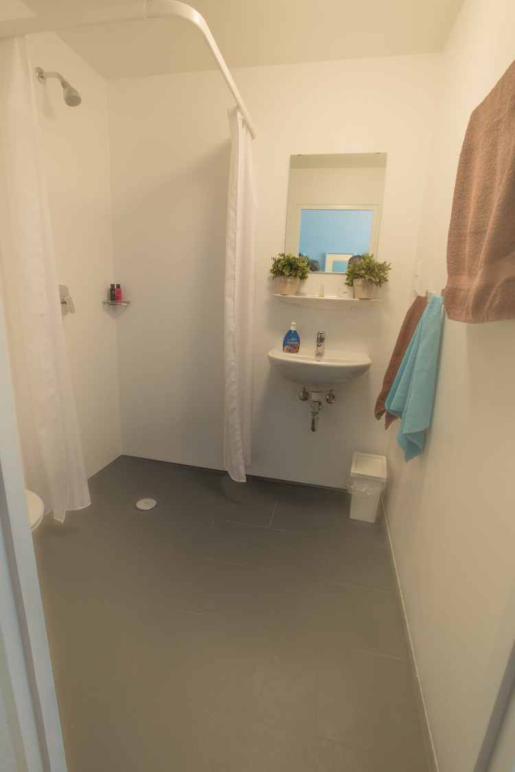 Monteur-Zimmer - Preis pro Nacht - Algermissen - Family Inn Herberge