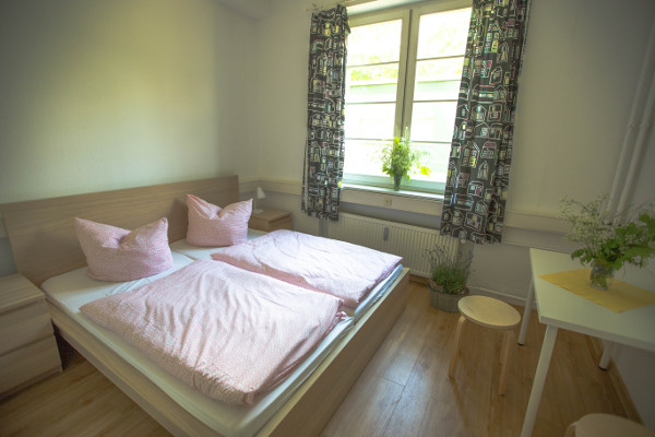 Monteur-Zimmer - Preis pro Nacht - Algermissen - Family Inn Herberge